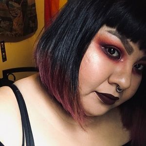 Meet your Posher, Celeste